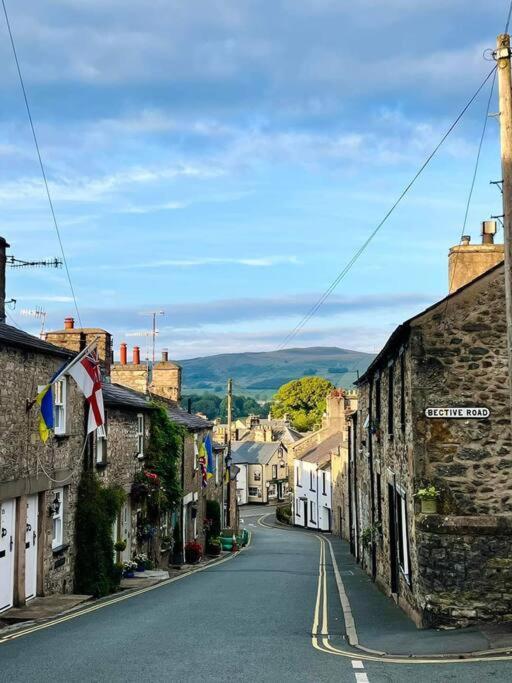 Spinners Cottage - Central Kirkby Lonsdale Retreat Buitenkant foto